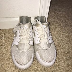 All white Nike Huraches